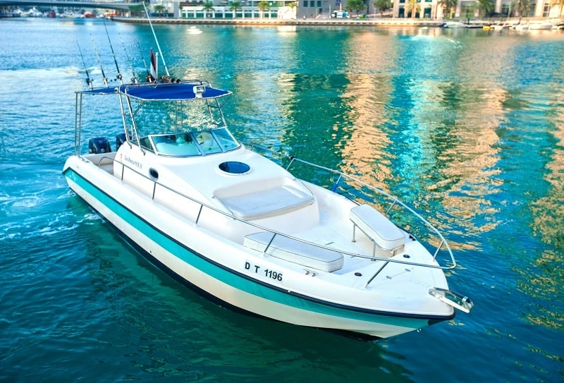 33Ft Luxury Yacht